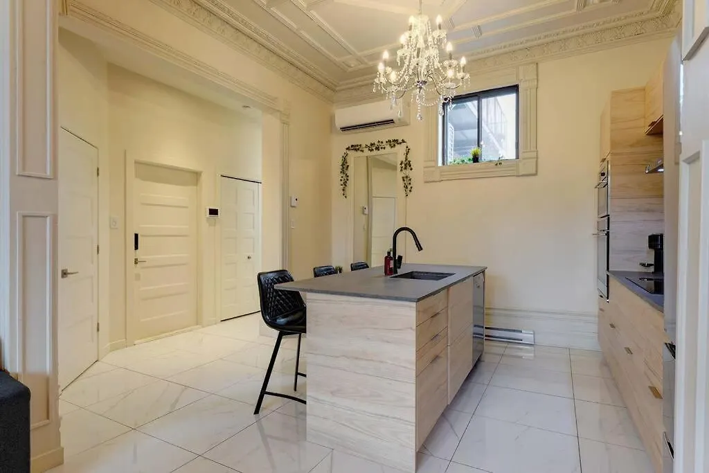Chic St-Denis Modern & Comfortable Wifi Ac Montreal 0*,