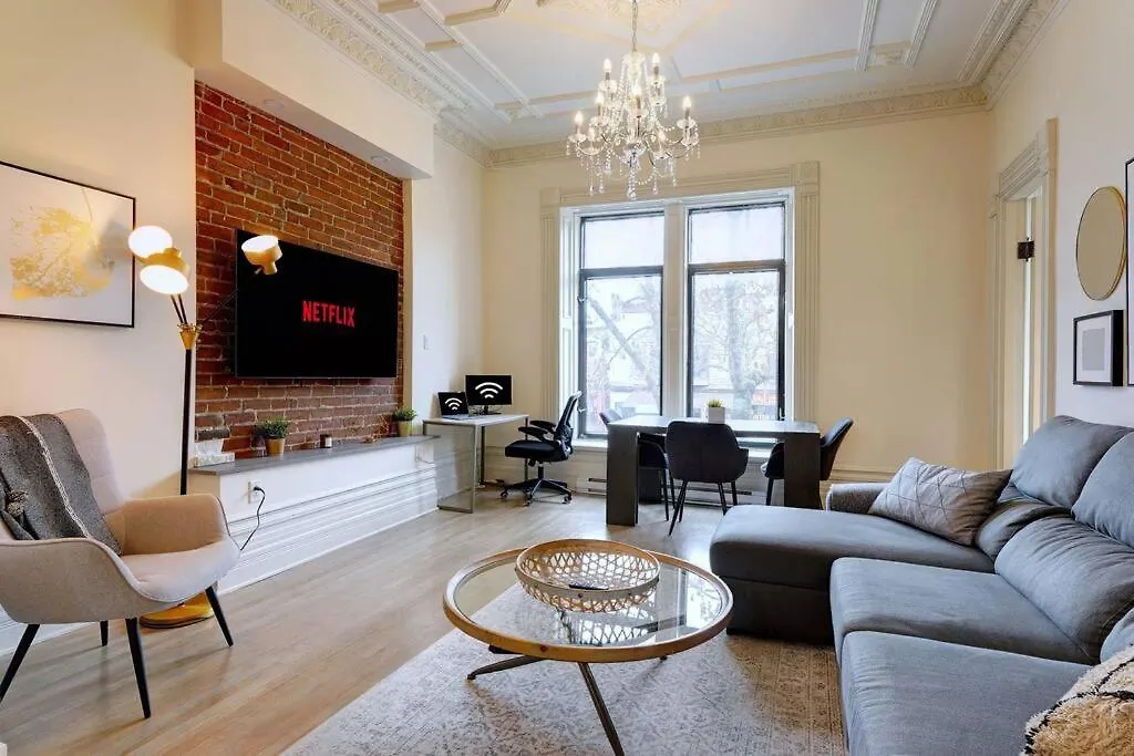 Chic St-Denis Modern & Comfortable Wifi Ac Montreal 0*,  Canada